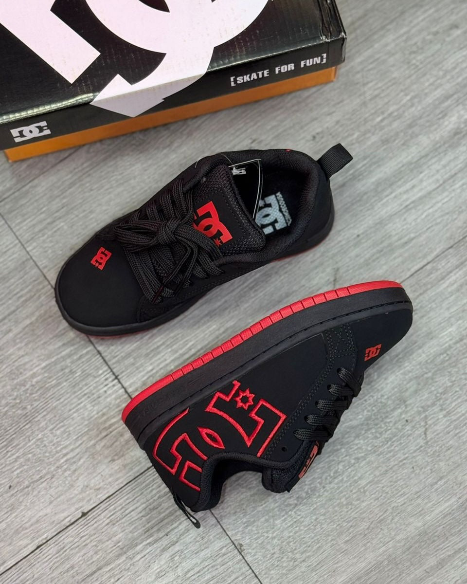 Court Graffik  Skate Shoes