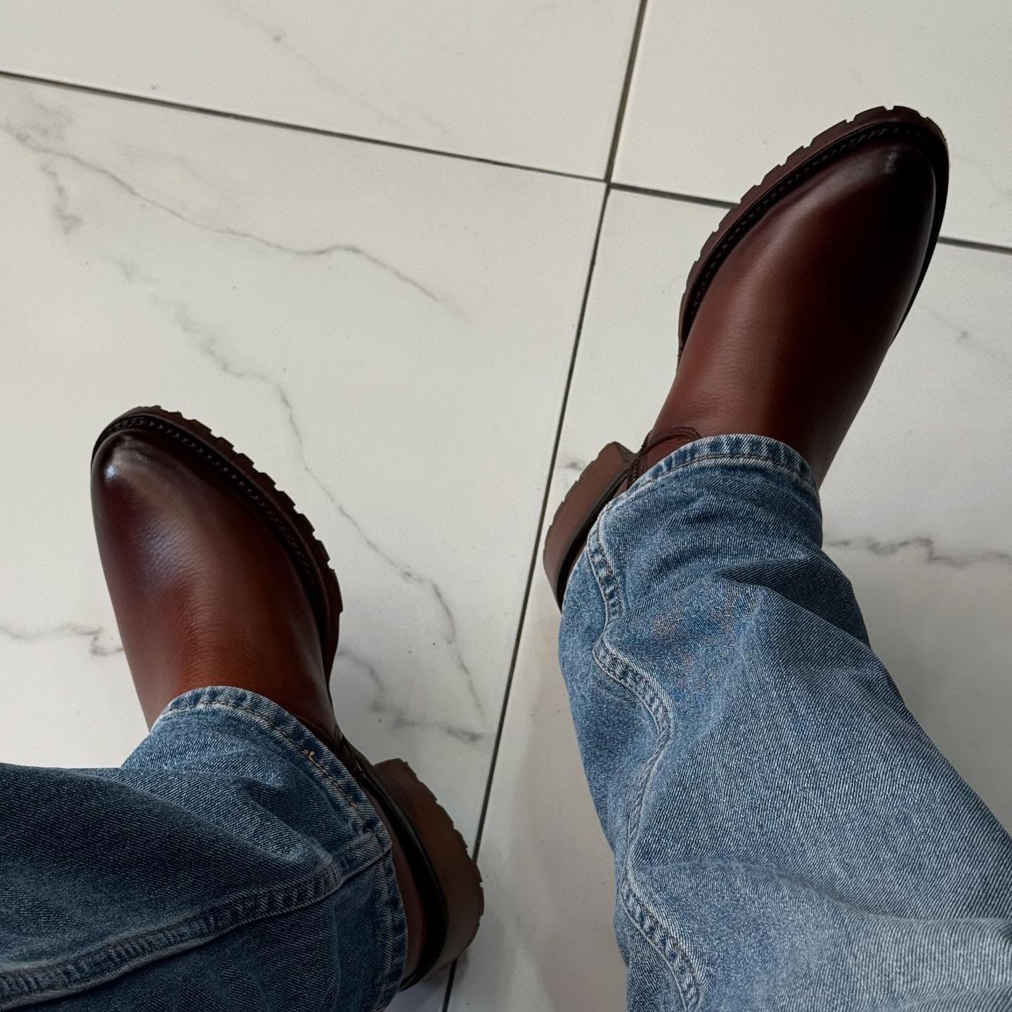 Botines vaqueros solo para jefes
