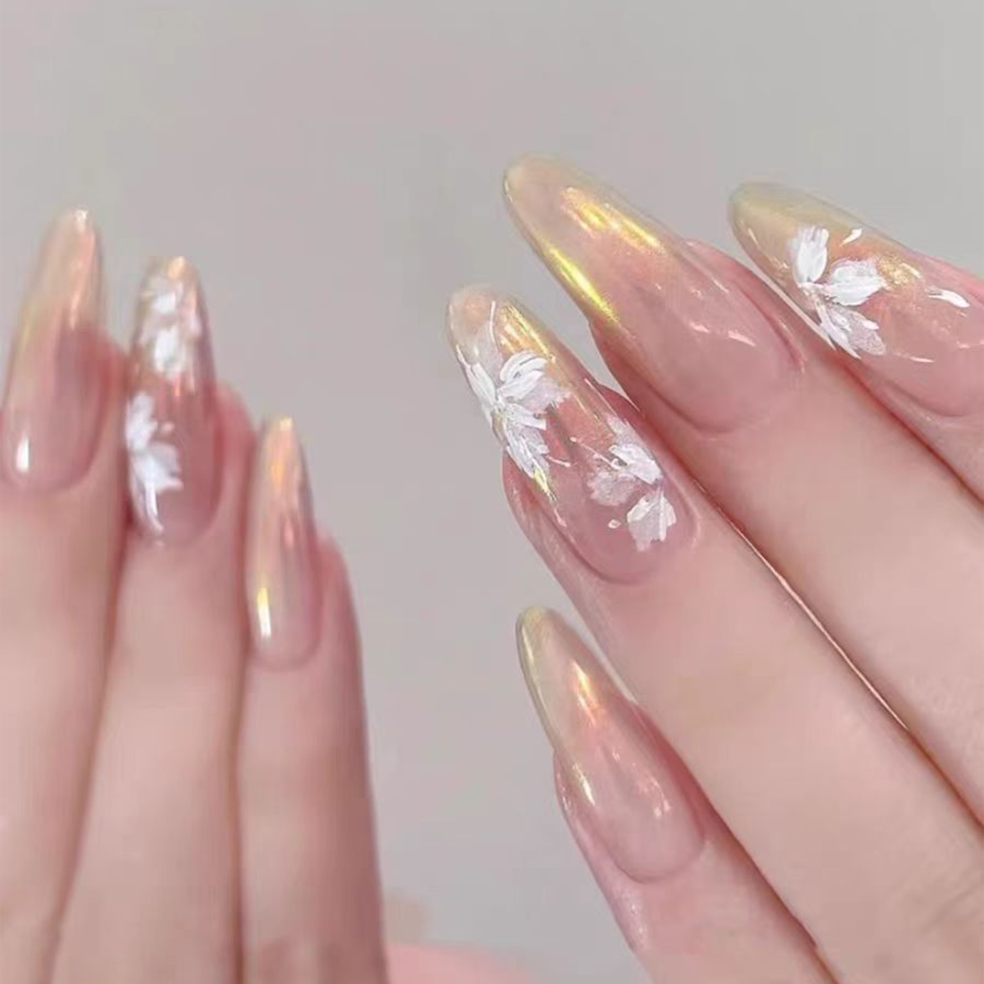 Fae Frost Blooms｜Oval Clear Nail｜Press On Nails