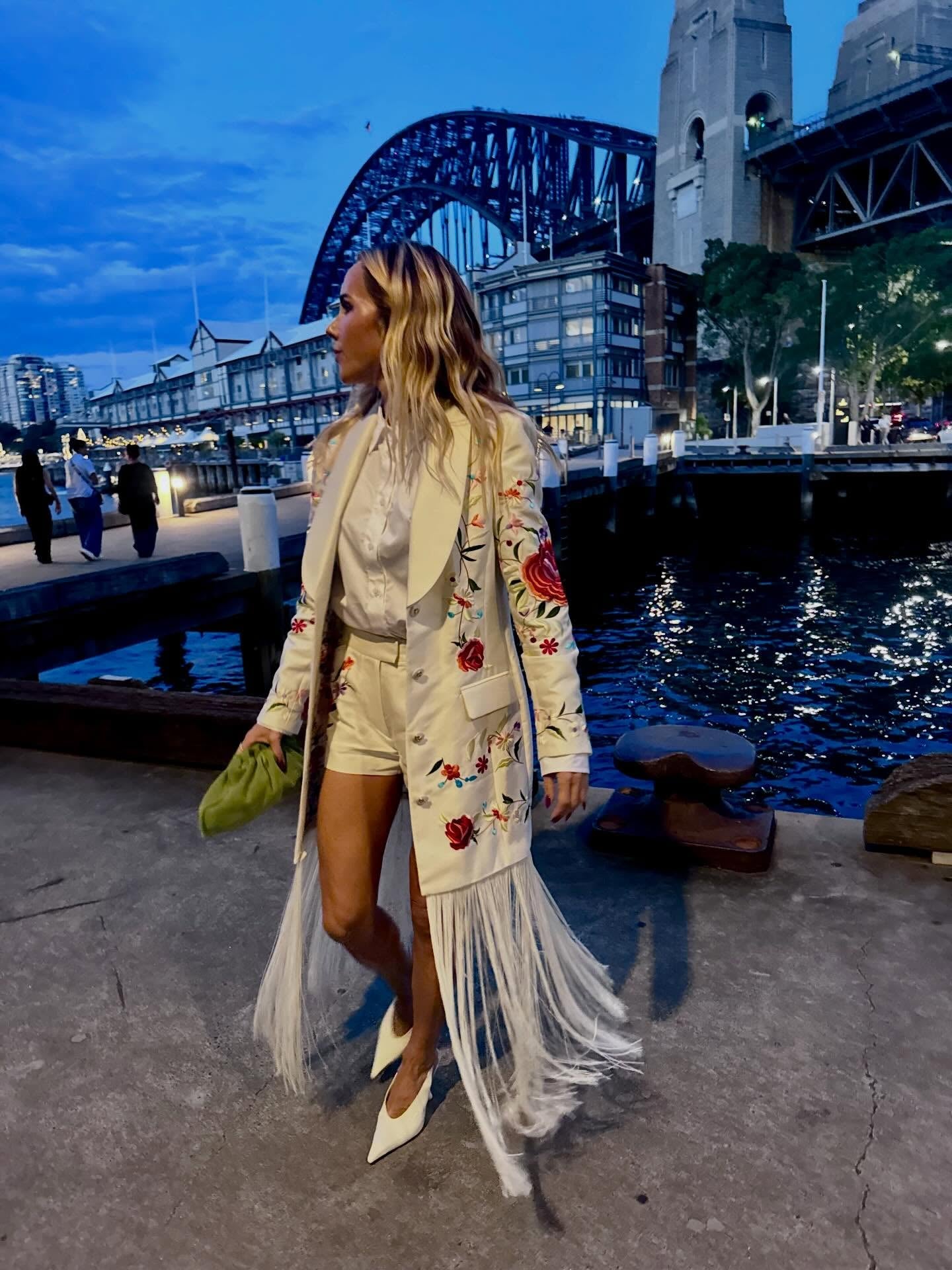 Fringing floral-embroidery blazer