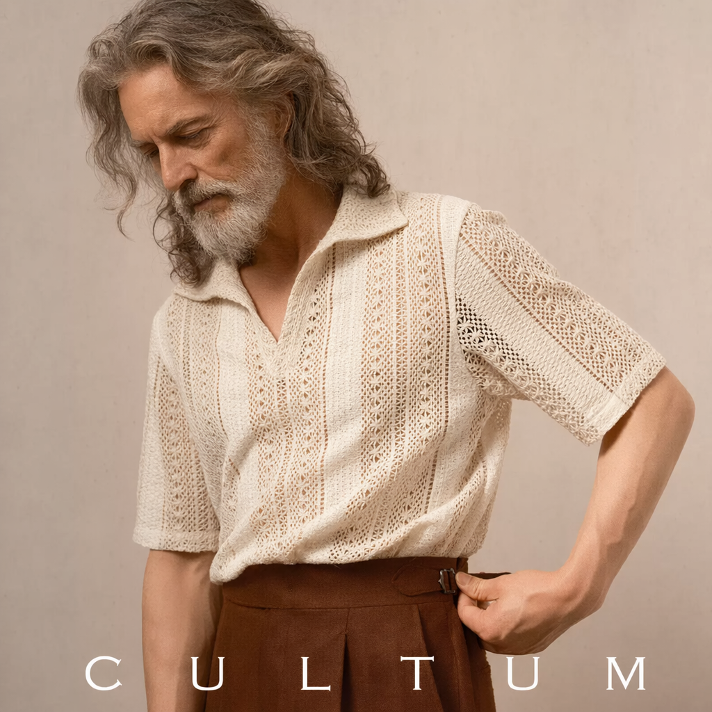 Open-knit half-sleeve polo shirt with a vintage-style collar