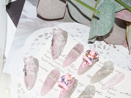 Rose Serpent Dream | New Noble Nails