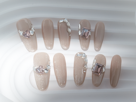 Nude Crystal Cat Eye