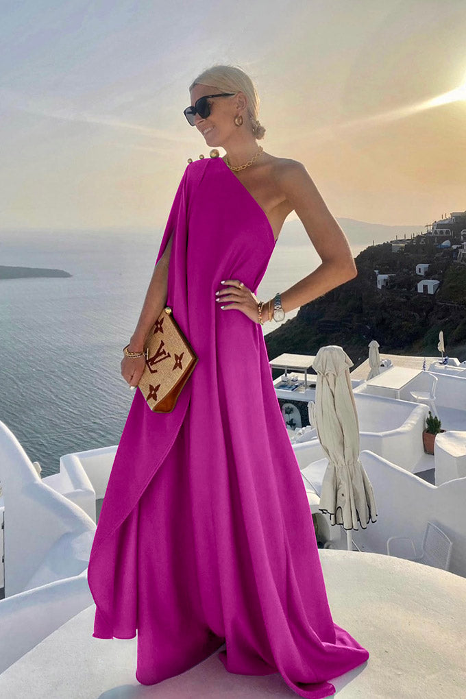 Long stunning gown with metallic details