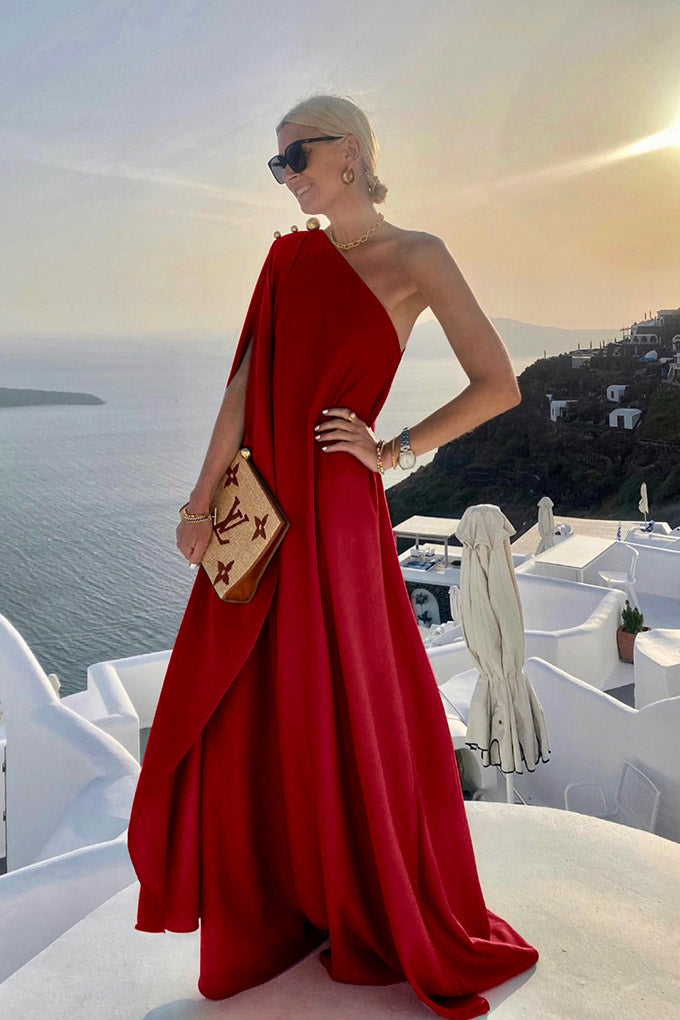 Long stunning gown with metallic details