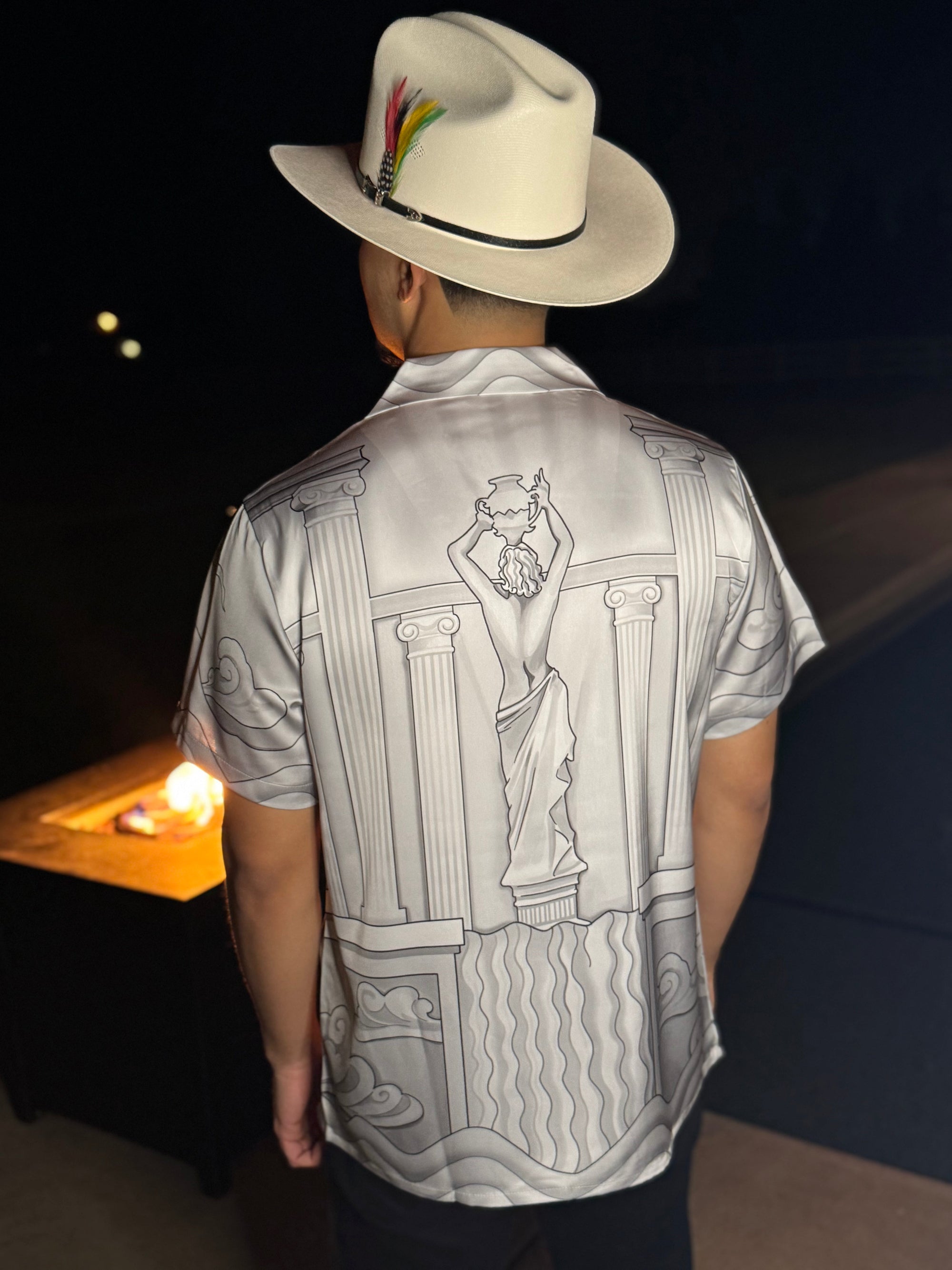 Hot silver printed short sleeve shirt
