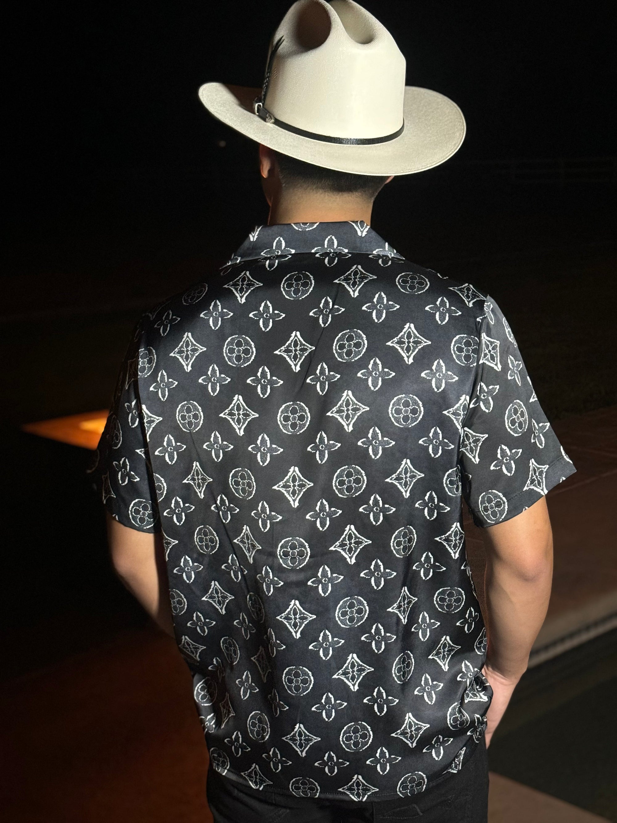 Printed short sleeve shirt