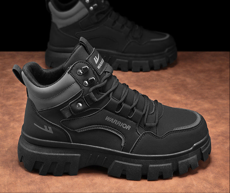 Outdoor sports high top men's hiking boots