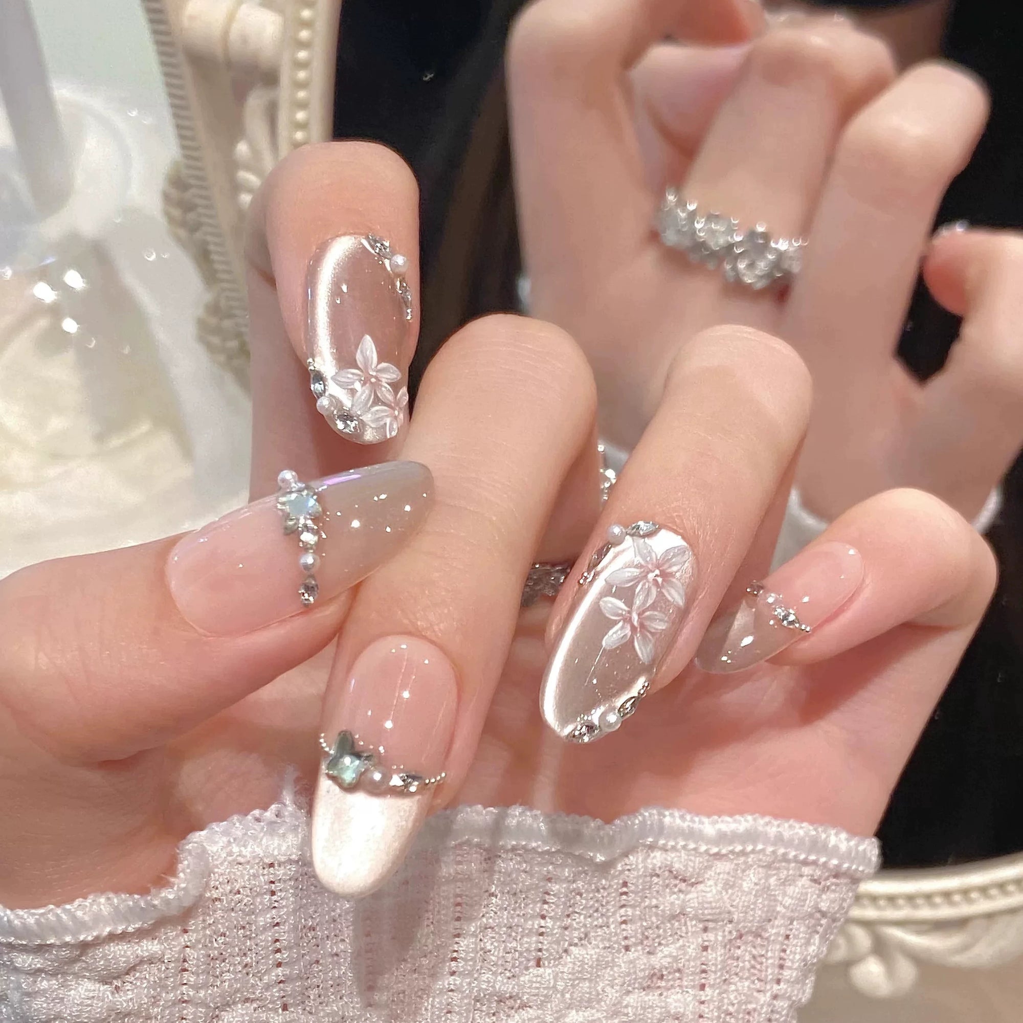 Mutated Cat Eye Long Nude Manicure