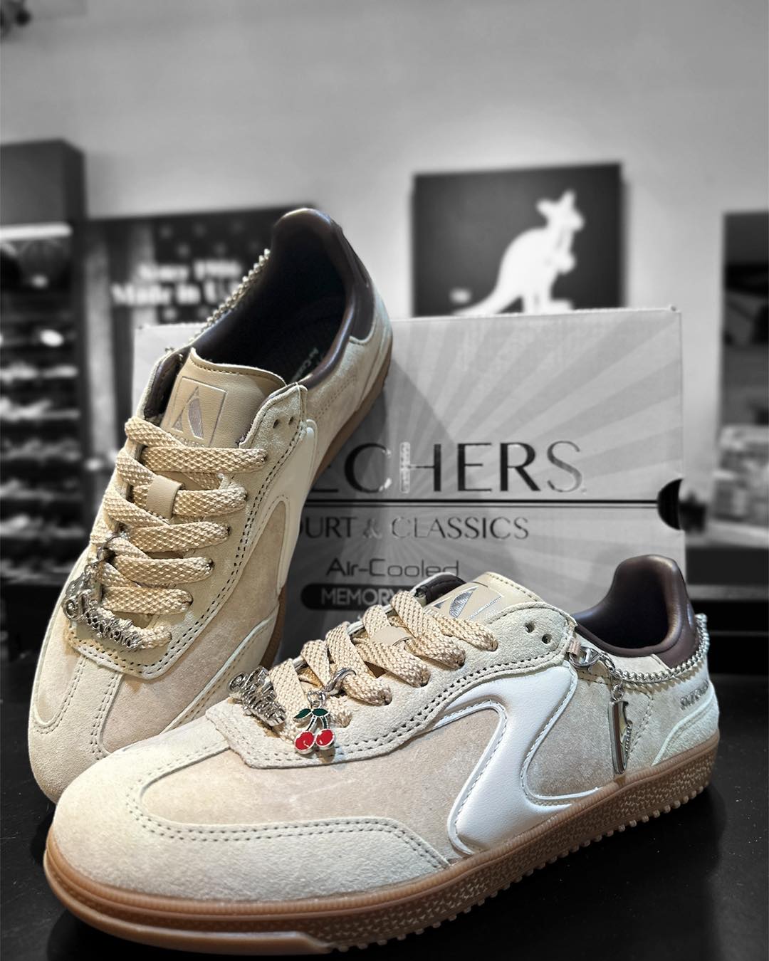 Hotshot Sneakers