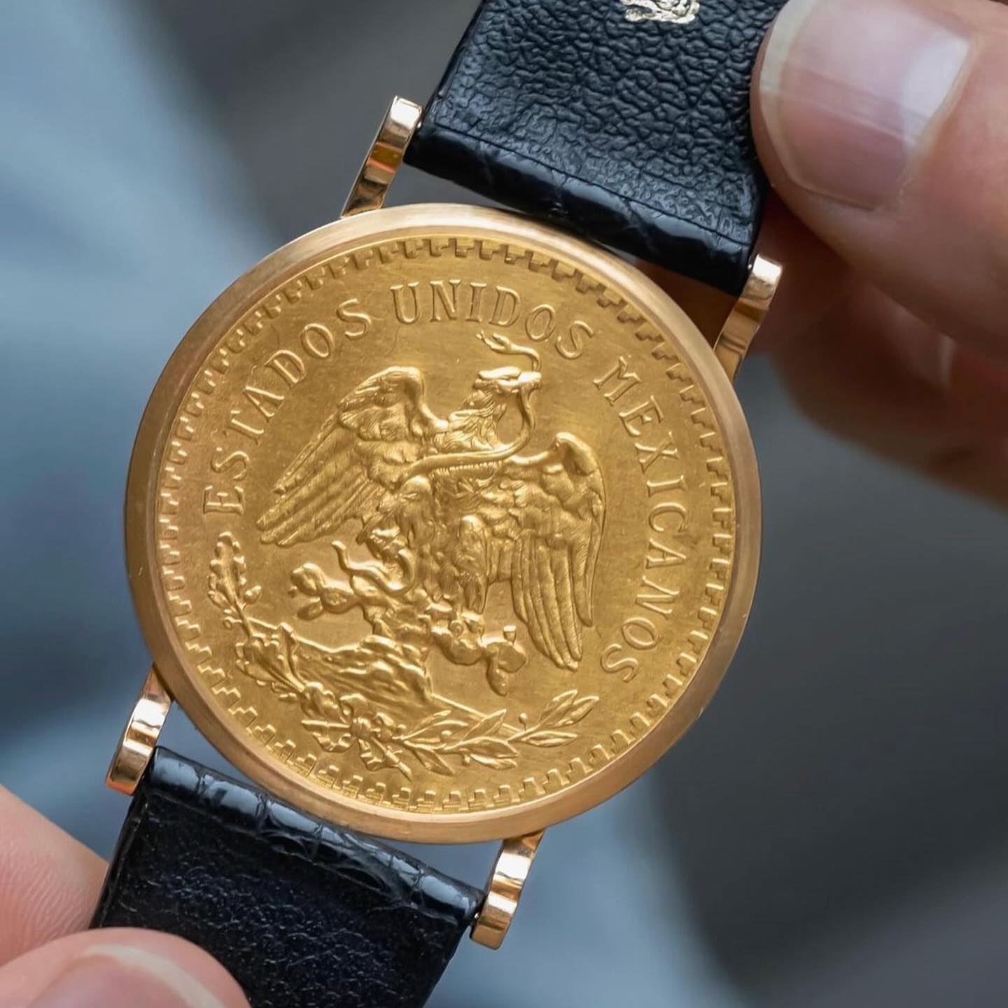1970s Centenario Coin Watch