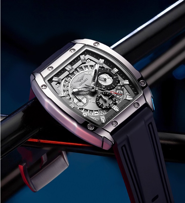 Chronograph presence, Tonneau Mechanical Watch